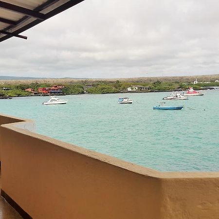 Hostal Estrella De Mar Puerto Ayora  Kültér fotó