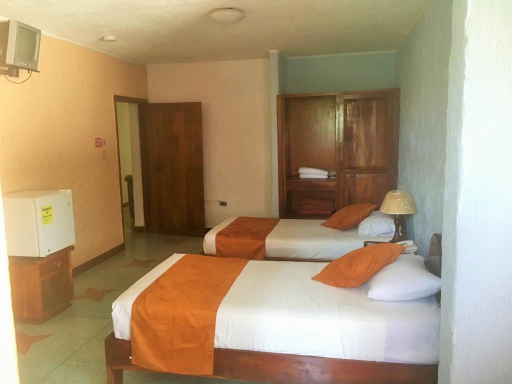 Hostal Estrella De Mar Puerto Ayora  Szoba fotó
