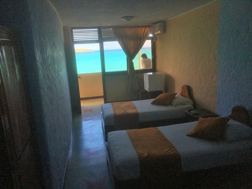 Hostal Estrella De Mar Puerto Ayora  Szoba fotó