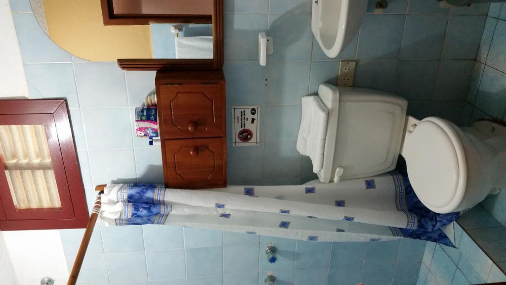 Hostal Estrella De Mar Puerto Ayora  Szoba fotó