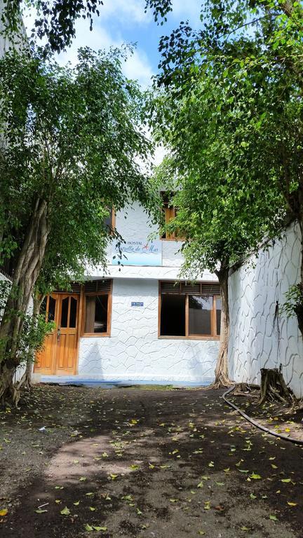 Hostal Estrella De Mar Puerto Ayora  Kültér fotó
