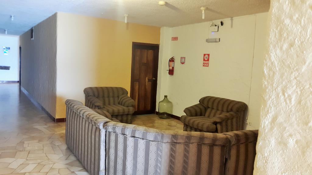 Hostal Estrella De Mar Puerto Ayora  Kültér fotó