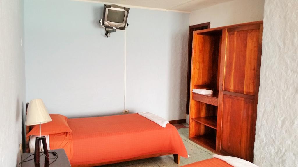 Hostal Estrella De Mar Puerto Ayora  Kültér fotó